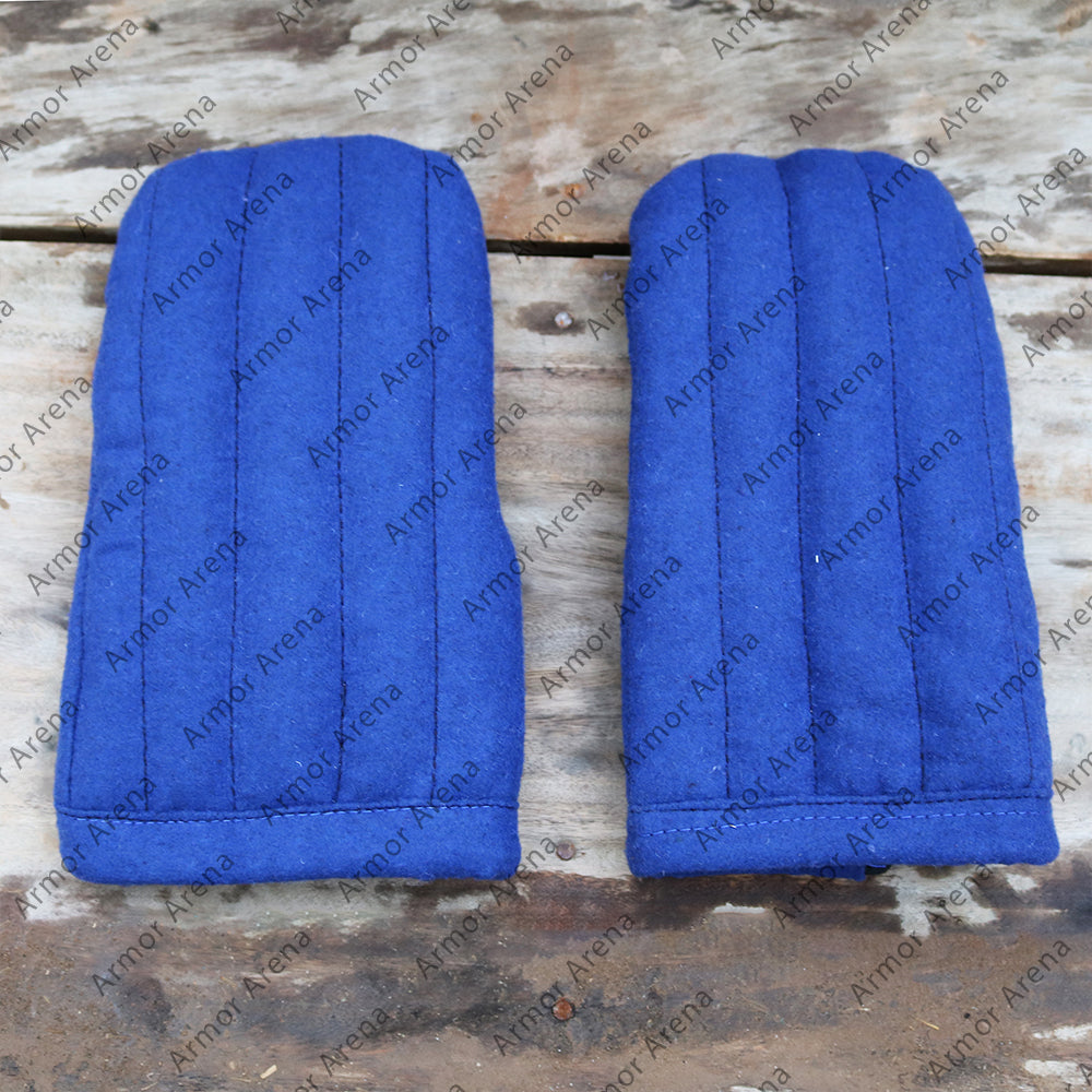 Medieval Woolen Gauntlets