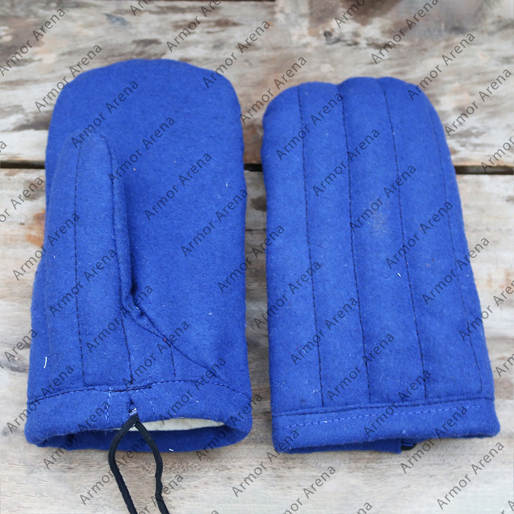 Medieval Woolen Gauntlets