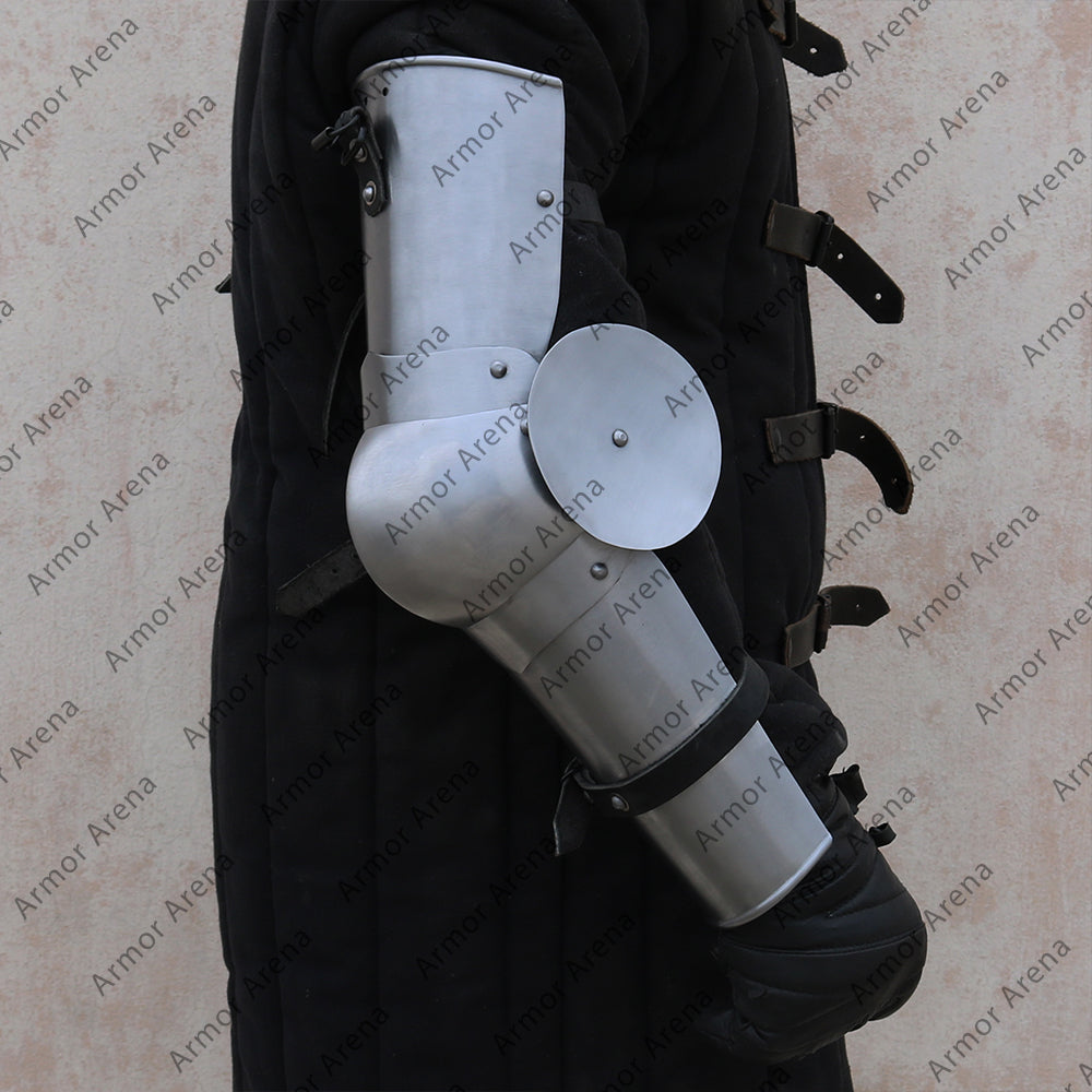 14th Century Arms