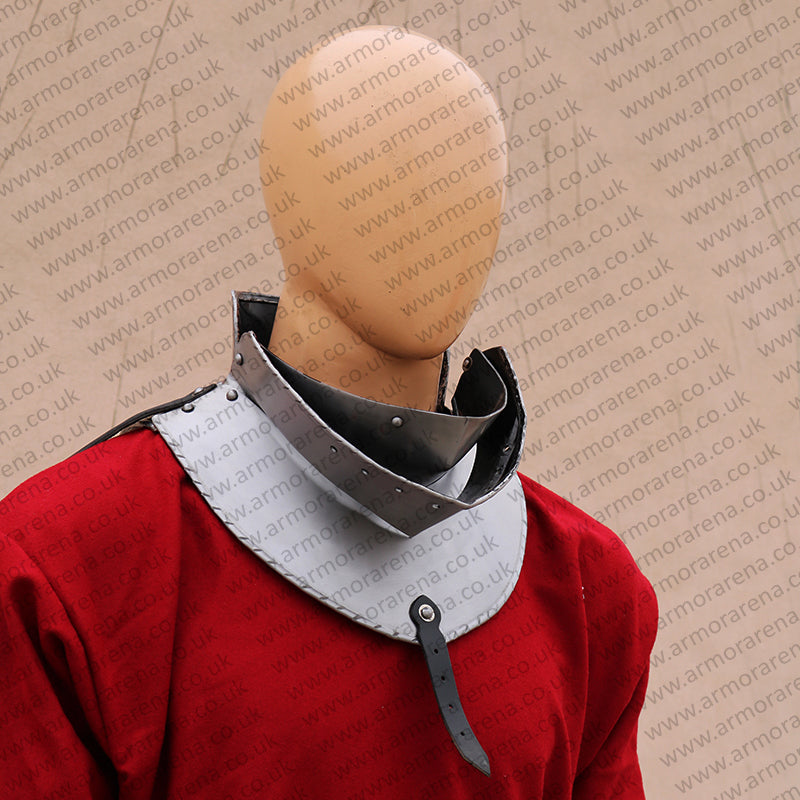 Articulated Gorget with Bevor (1480-1500)
