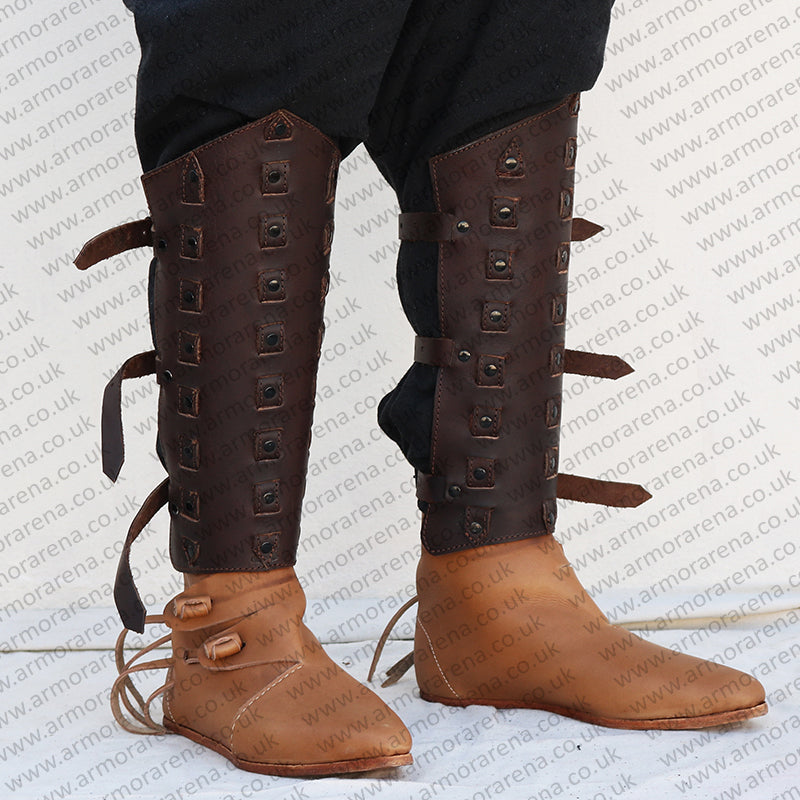 Giotto Leather Greaves