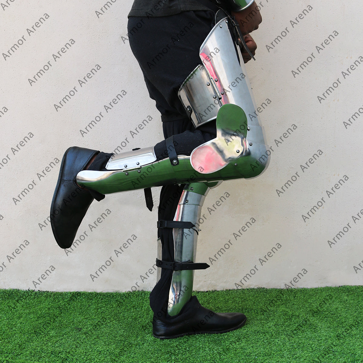 Leg Armor with Backplate