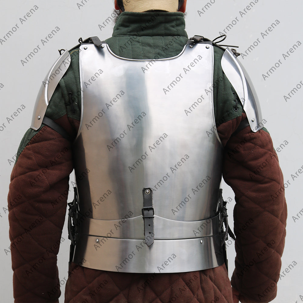 Italian Cuirass with Pauldrons 14th, Early 15th Century