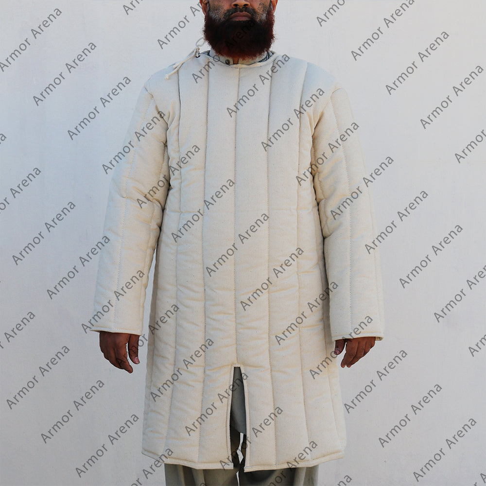 Front Closed Long Sleeves Gambeson with Neck Laces
