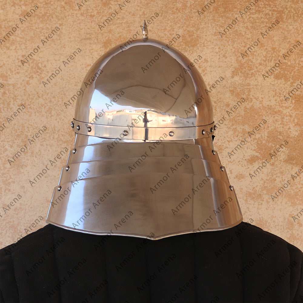 Lobster Tailed Pot Helmet