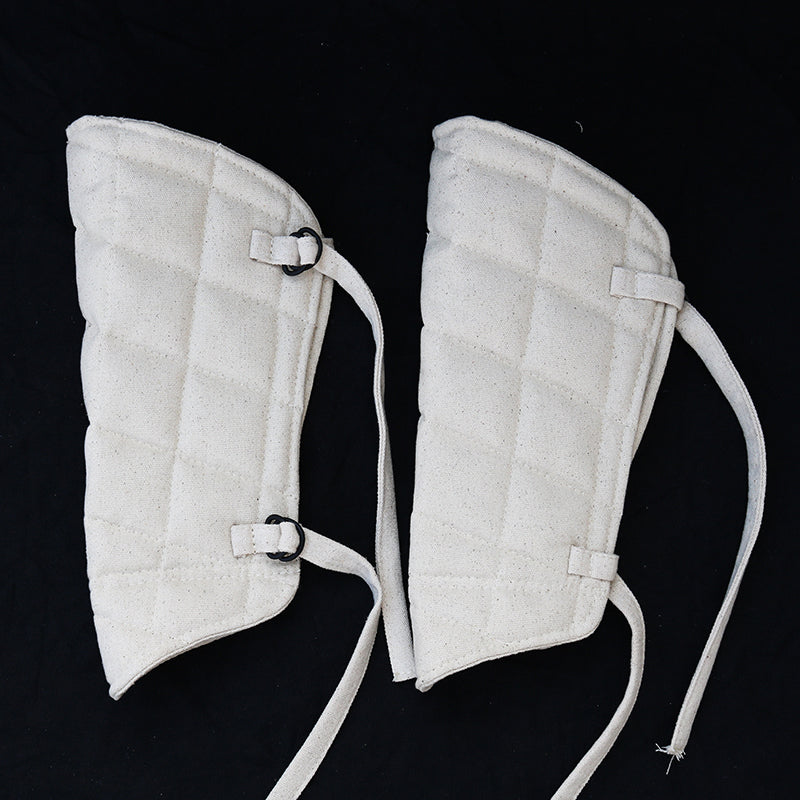 Lothar Padded Greaves