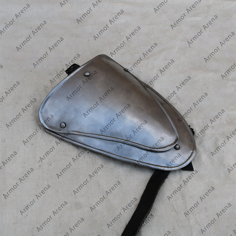 Anna Shoulders
