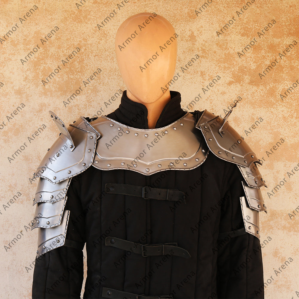 Combat Shoulders