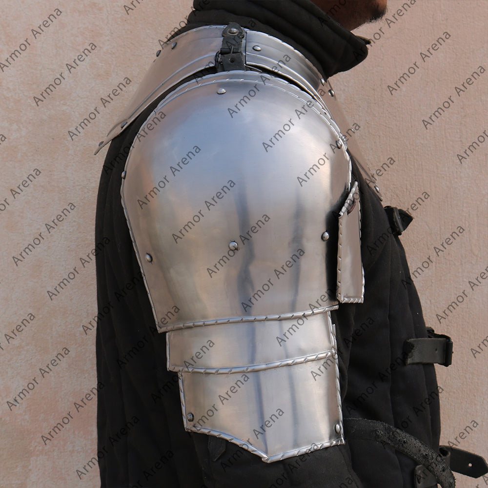 Octavia Shoulders
