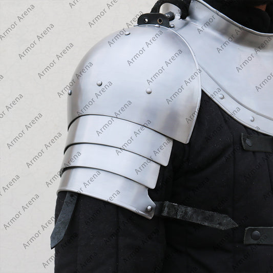 Shoulder Armour (1370-1460)