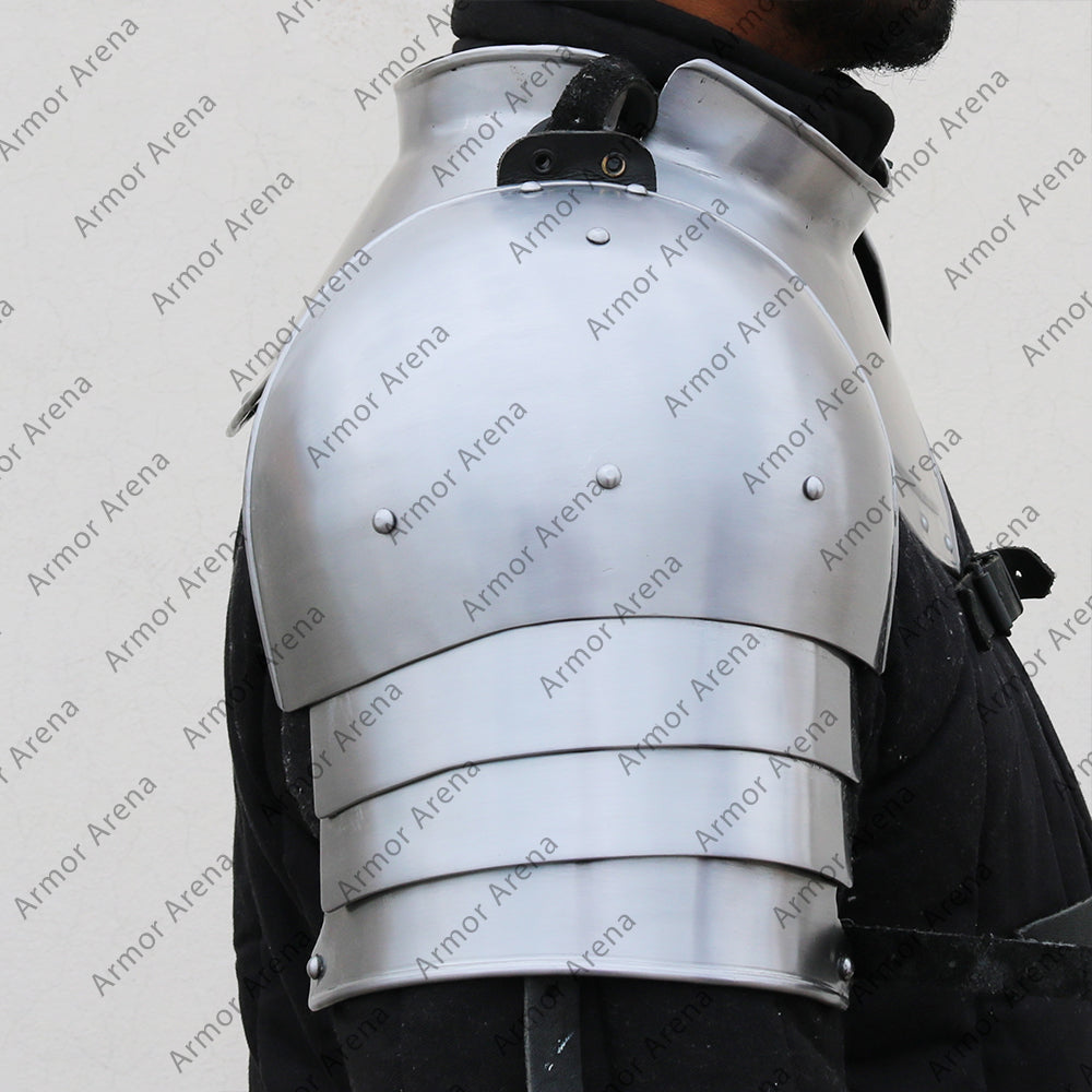 Shoulder Armour (1370-1460)