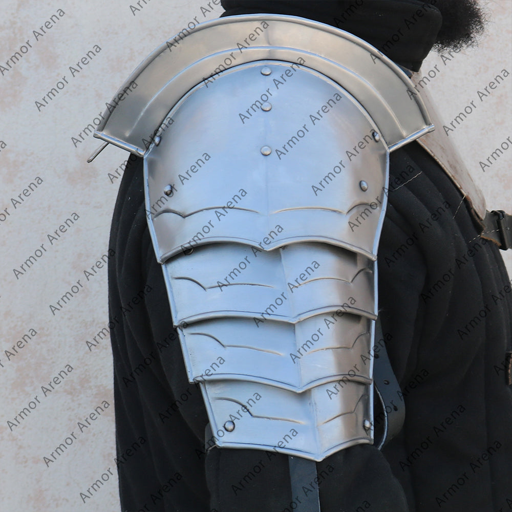 Maingre Shoulders