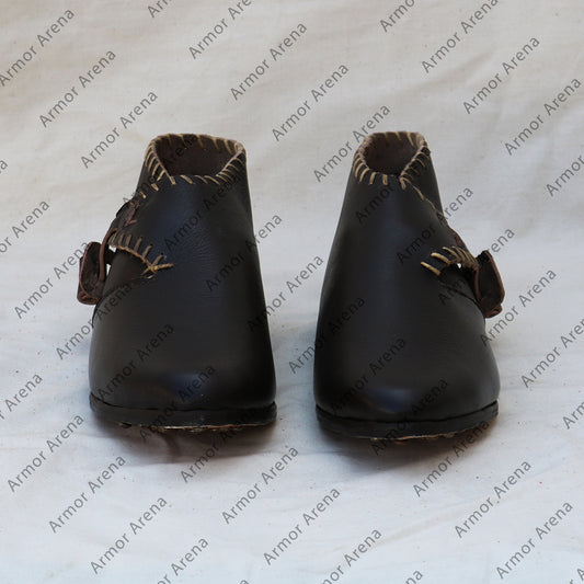Viking Shoes with One Toggle