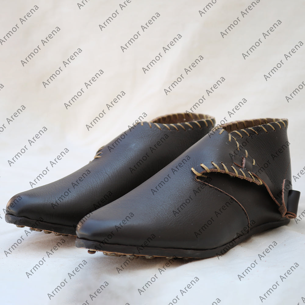 Viking Shoes with One Toggle