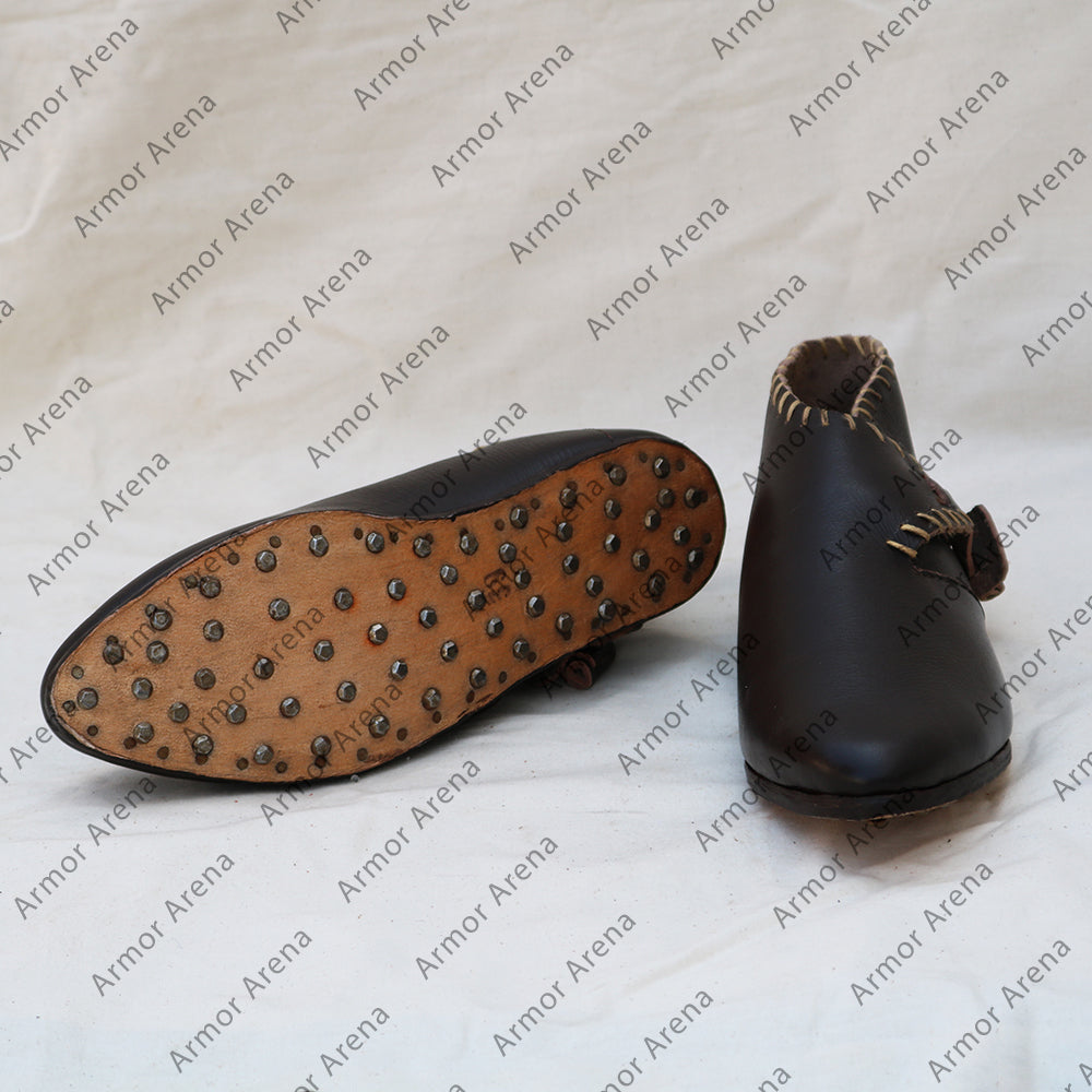 Viking Shoes with One Toggle